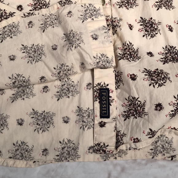 Fossil brand button down long sleeve shirt Size Medium Creme Brown - Picture 4 of 9